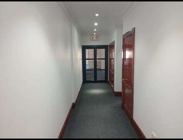 513M² OFFICE TO LET IN BRYANSTON